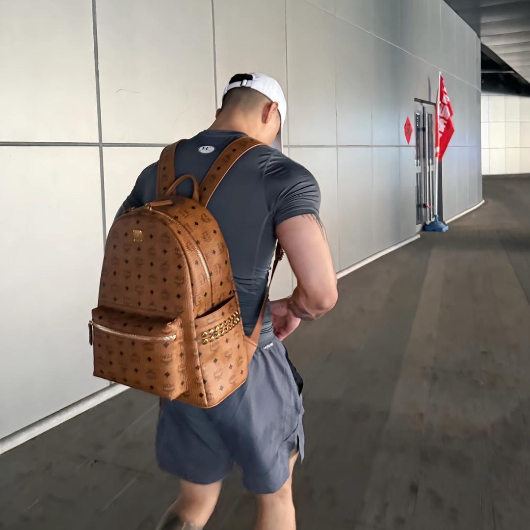 红浪漫派出所小殷
