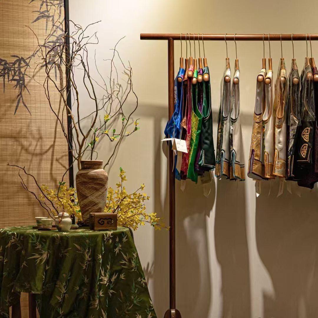 娜娜-南油高端新中式女装供应链