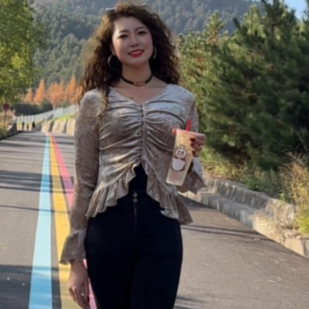 倾城花艺  丽丽