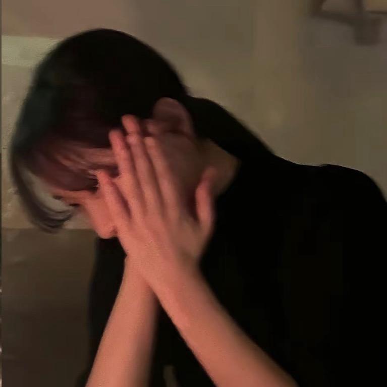 我睡觉的时候不困。