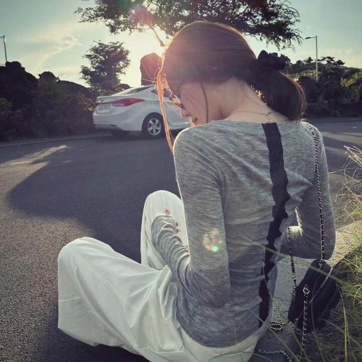 you妮.