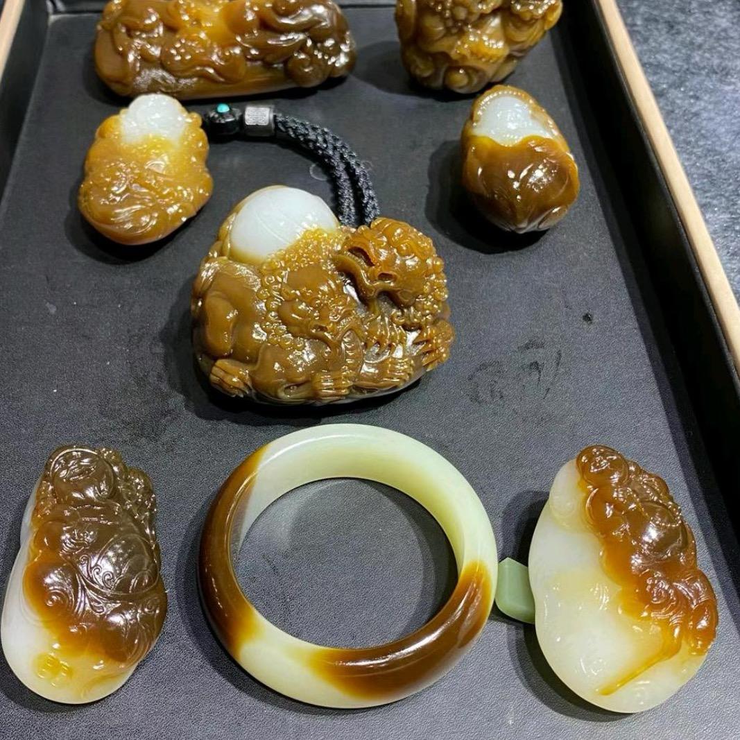 且末玉