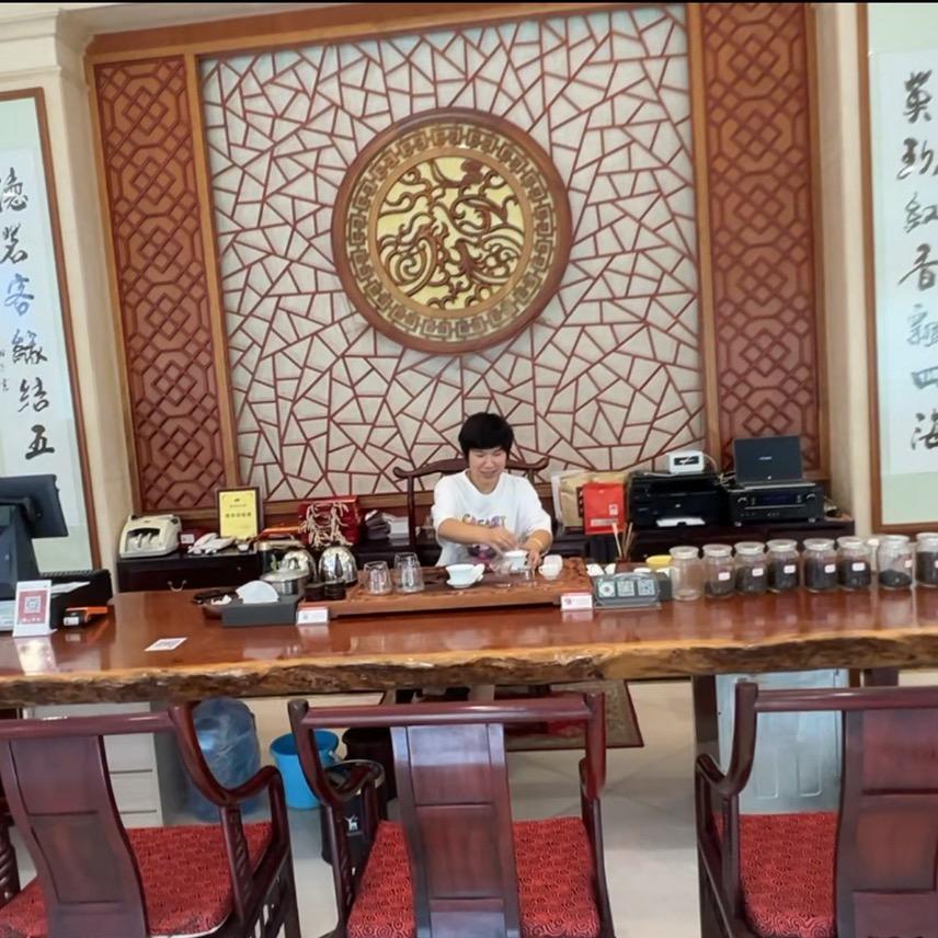 （广州裕圆皮行）买真皮找白姐