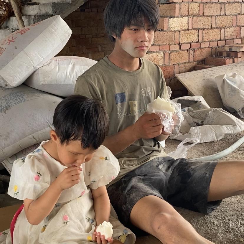 浩浩哥哥带妹妹