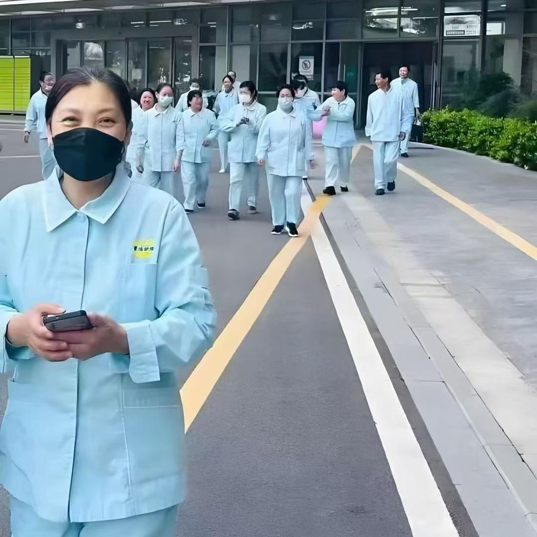 厦门优邦伲护工派单邢老师