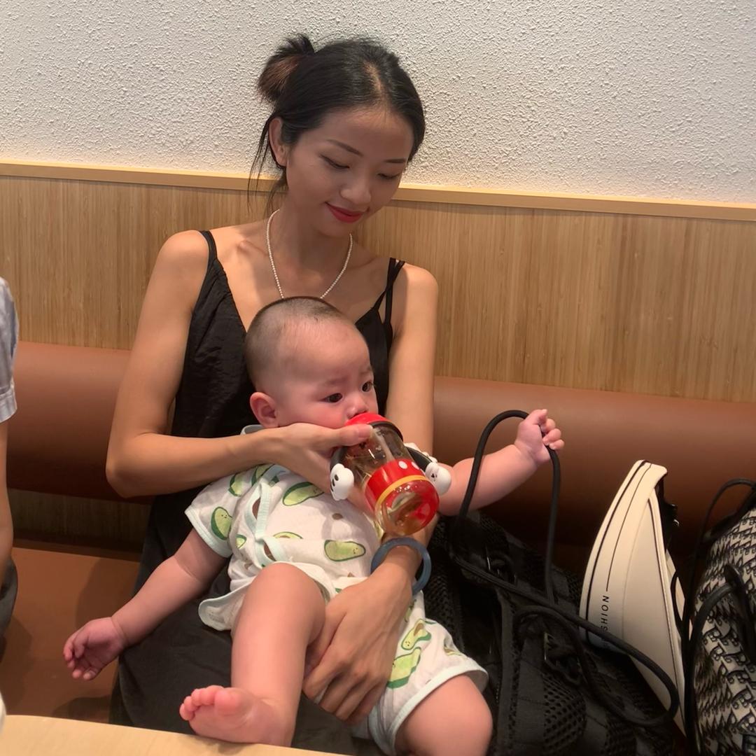 婷婷粤语教化妆💙