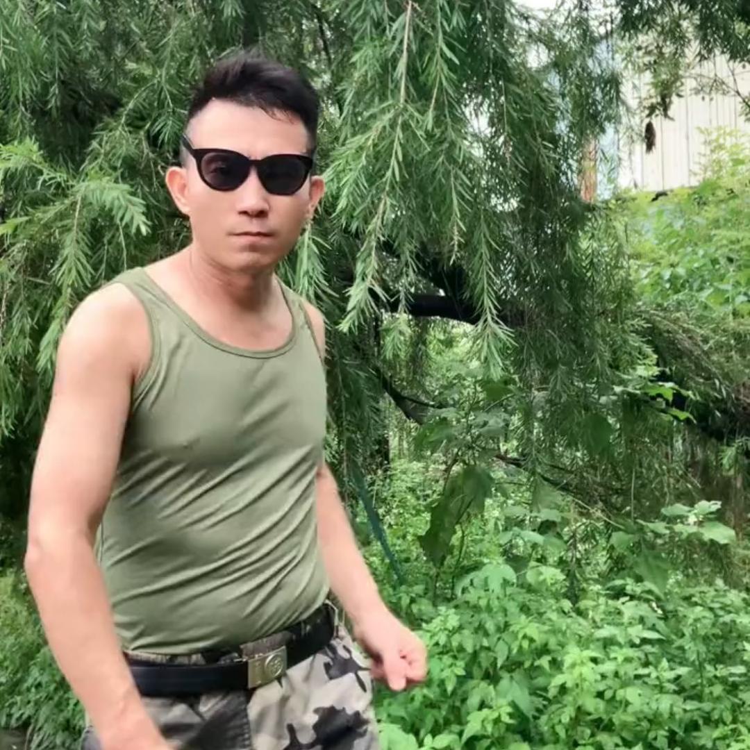 初学健身的乐乐
