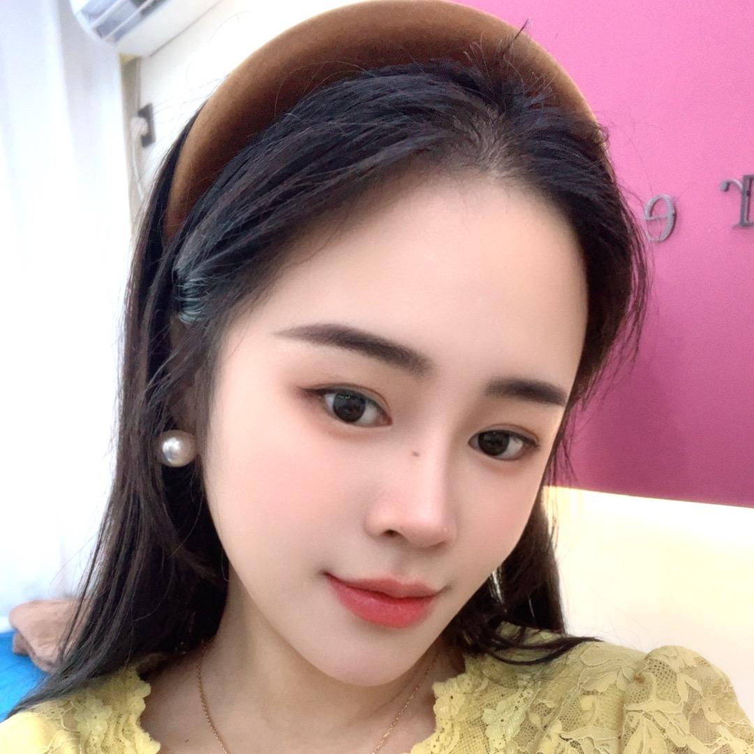 王利美妆——鹏娟