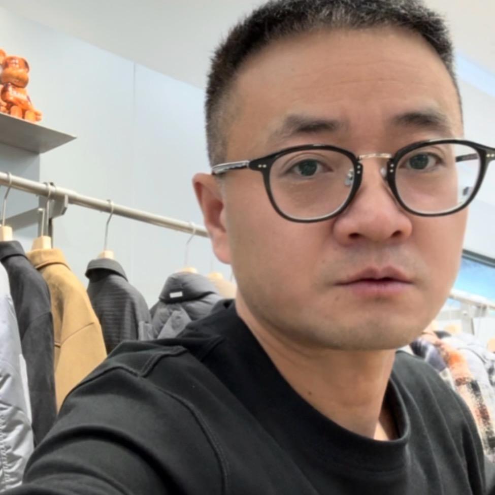 成都进哥--服装批发