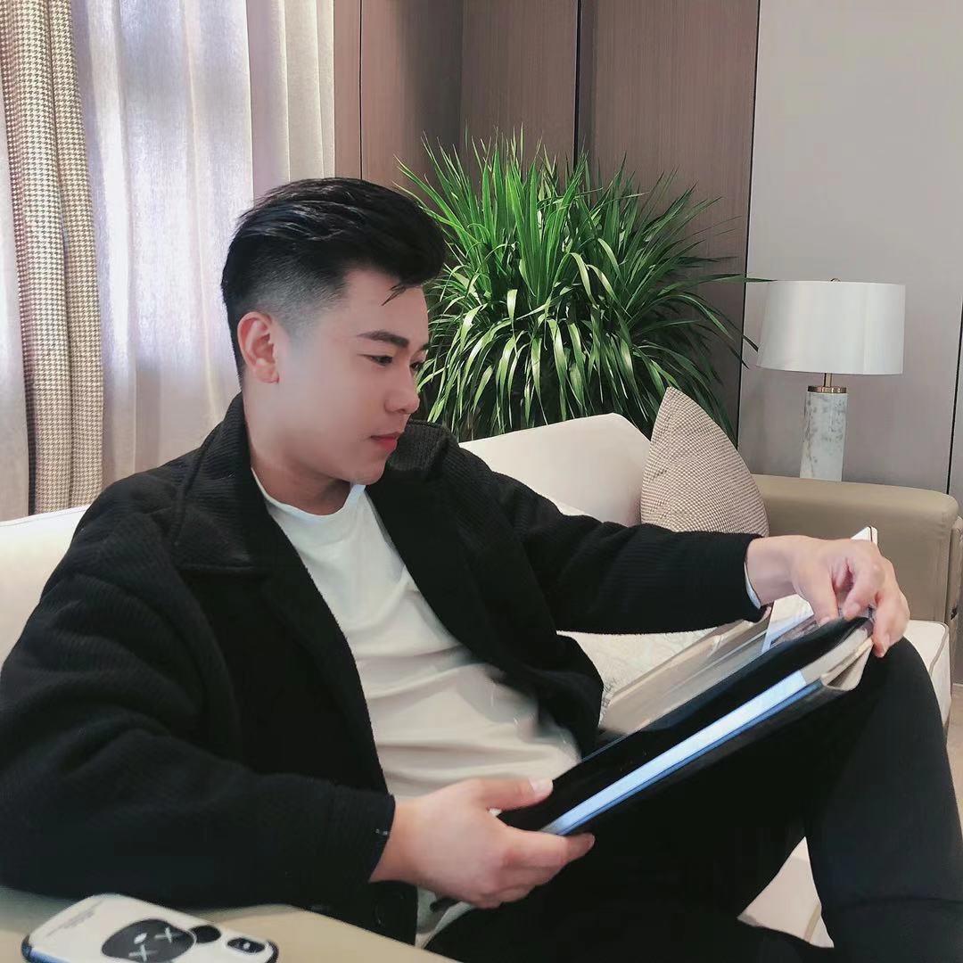 叫我大堂经理
