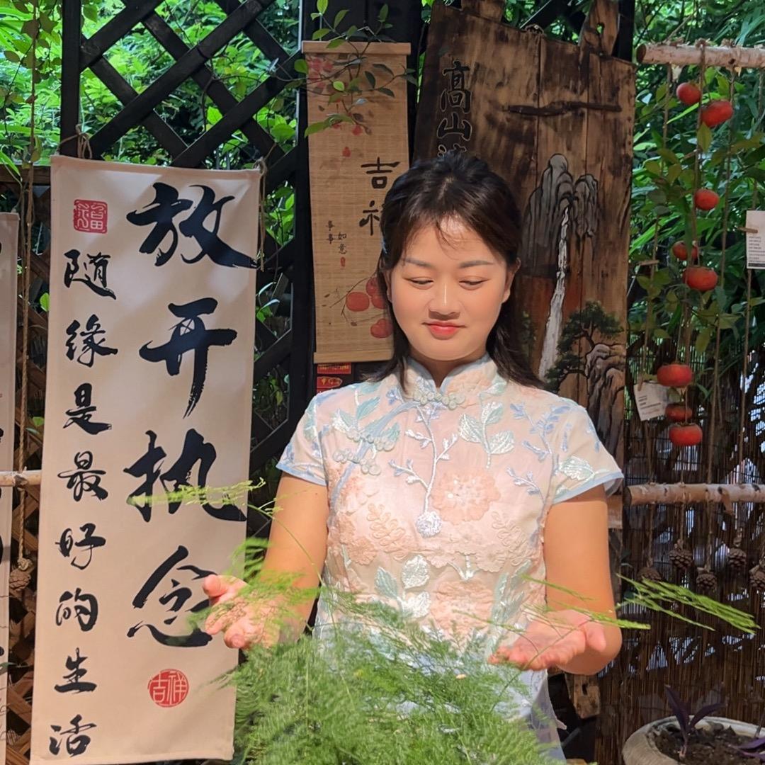 雅娟逛十堰