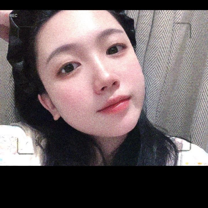 牛油果果果🥑