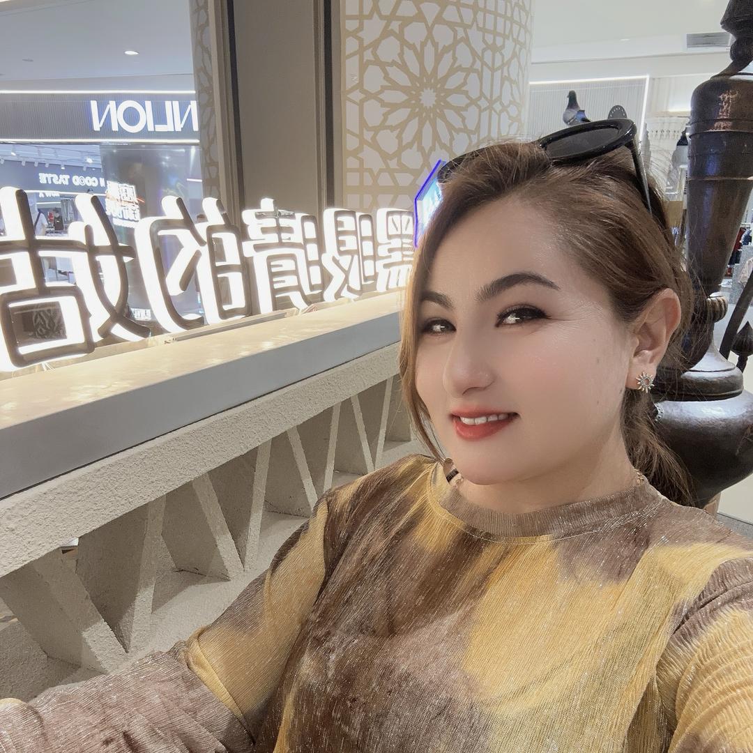 颇鲁江抓饭官方号