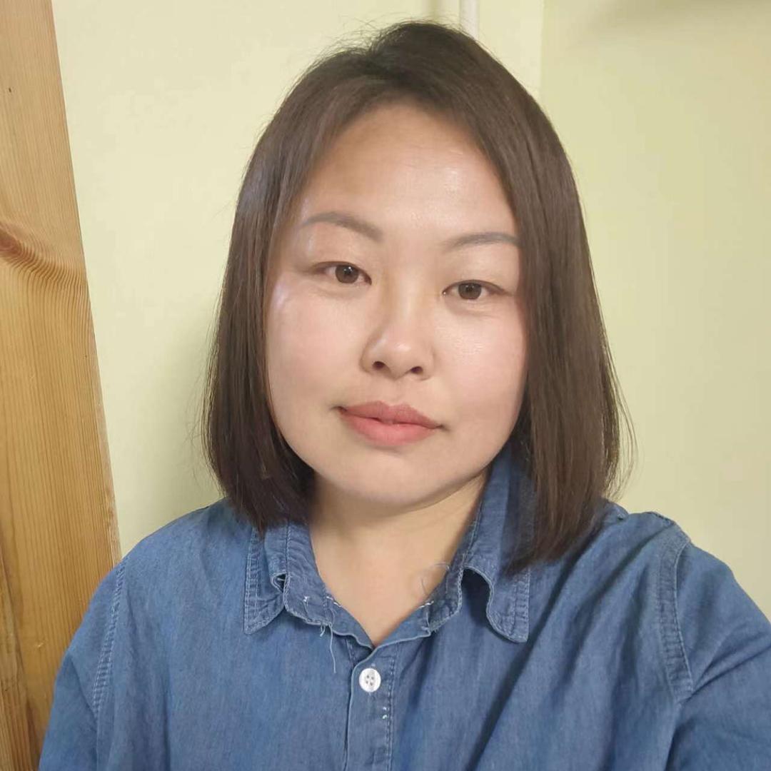 伊稣  妈妈