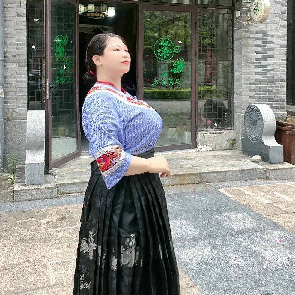 广西小酒窝特产店