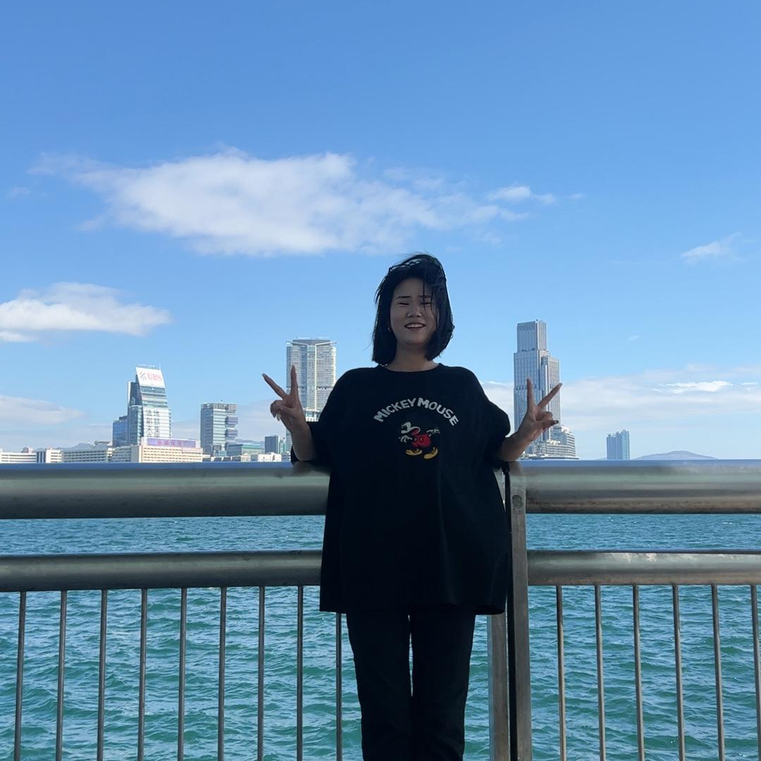 欢乐颂女装批发——（武汉汉正街店）