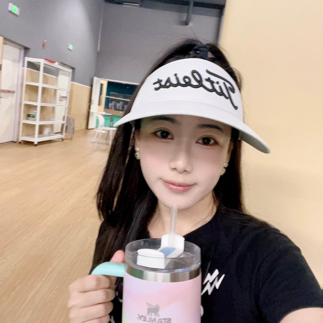 如鹿切慕溪水