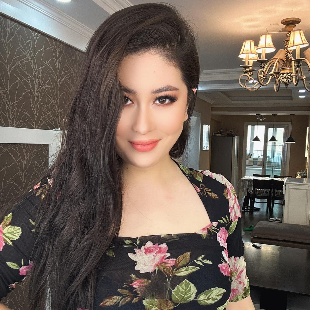 本泽马美妆臻选铺