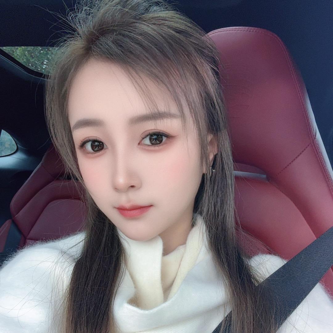 A哚啦艳子