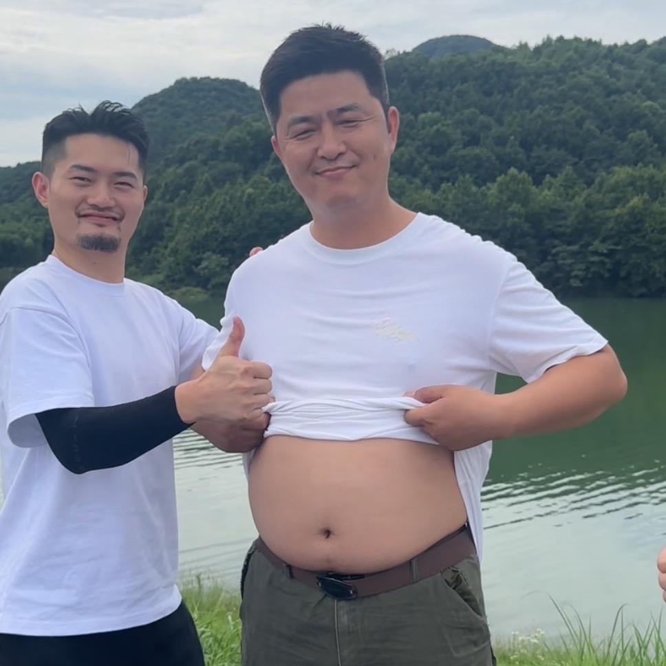 小北哥的朋友圈（海伦兄弟）