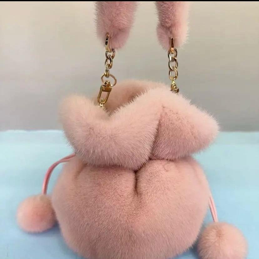 哈哈服装店～轻奢