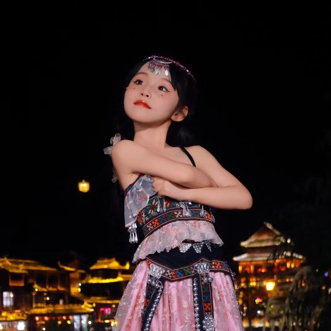 @艺起快乐吖