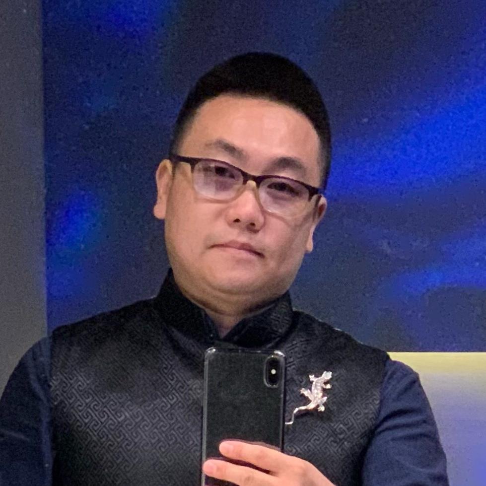旗袍先生