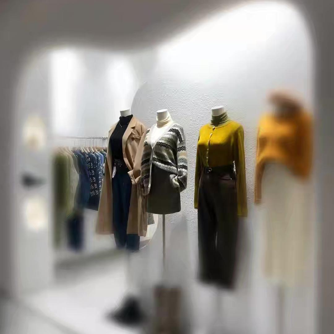 简格衣橱女装