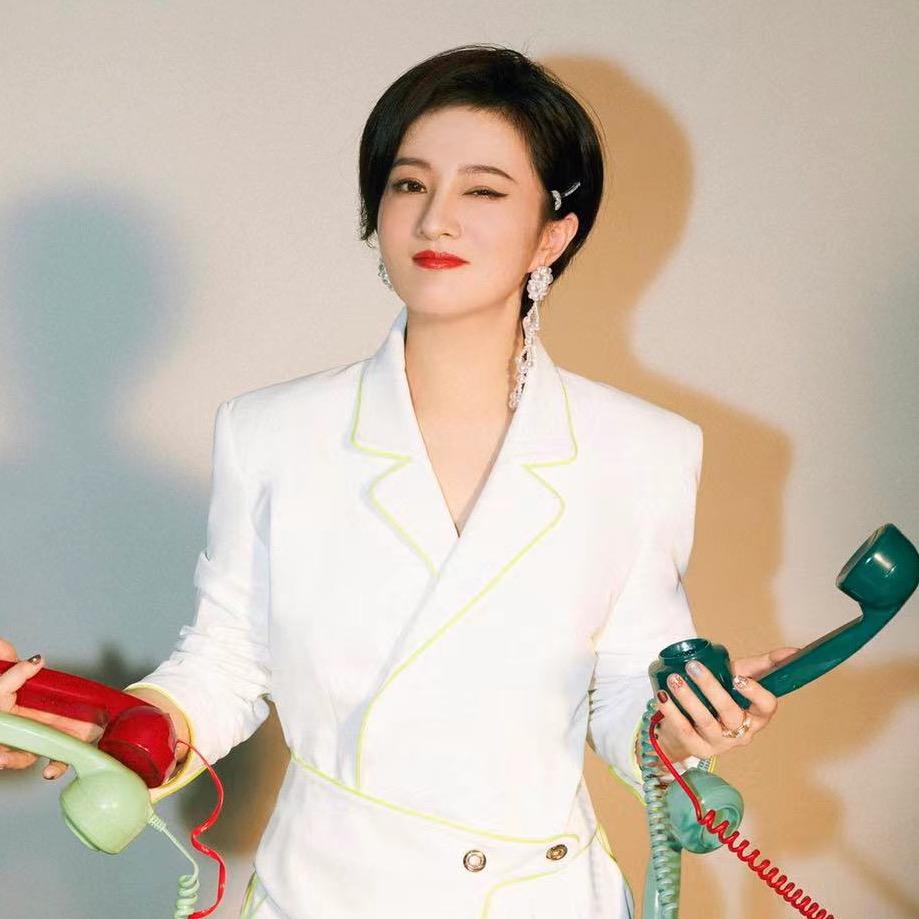 金铭