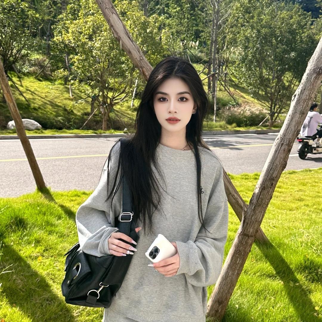 李小姐