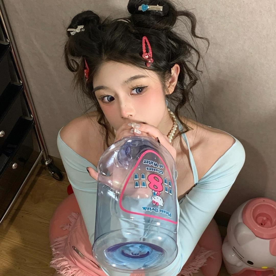 秘语👙