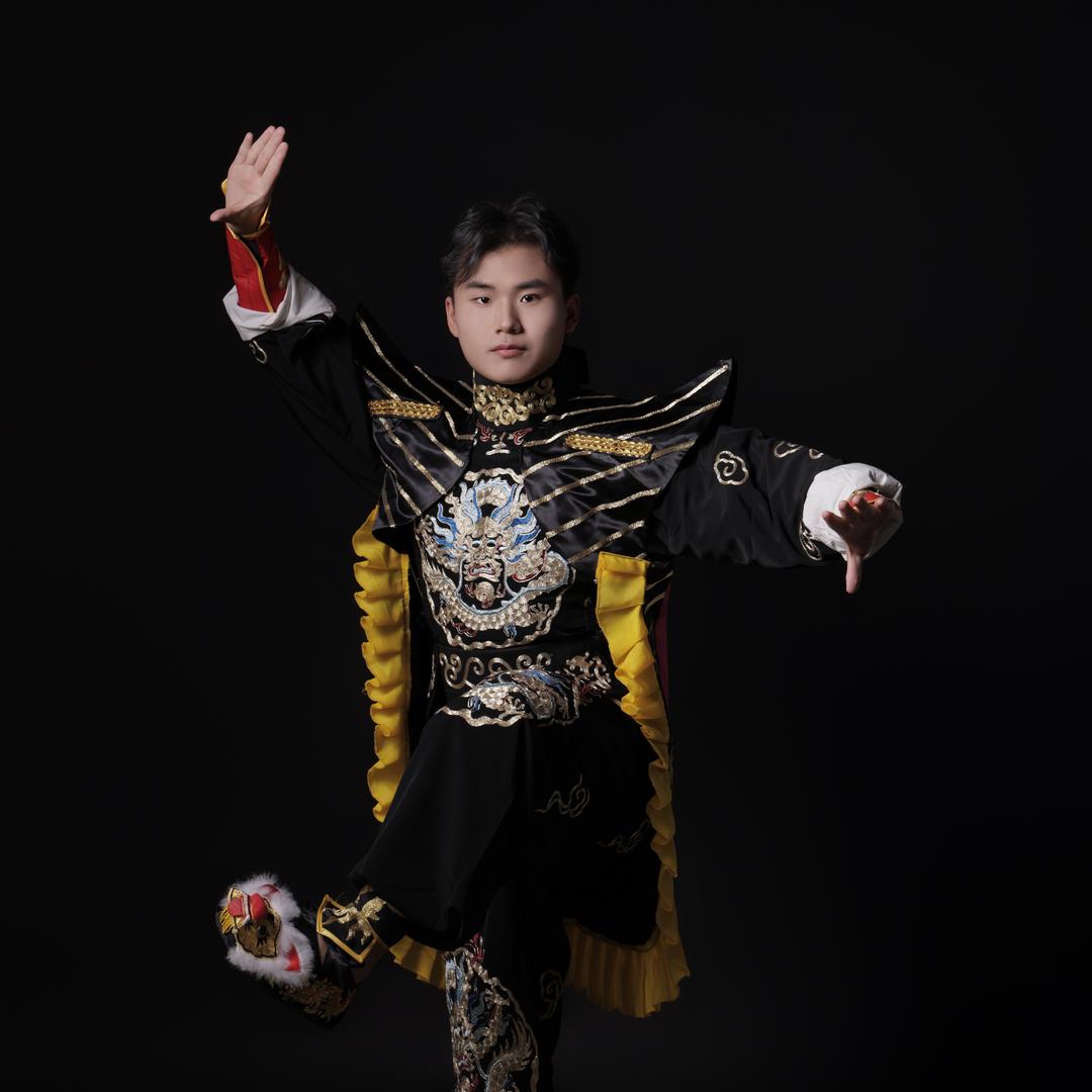孟旷宇🐠韵尘