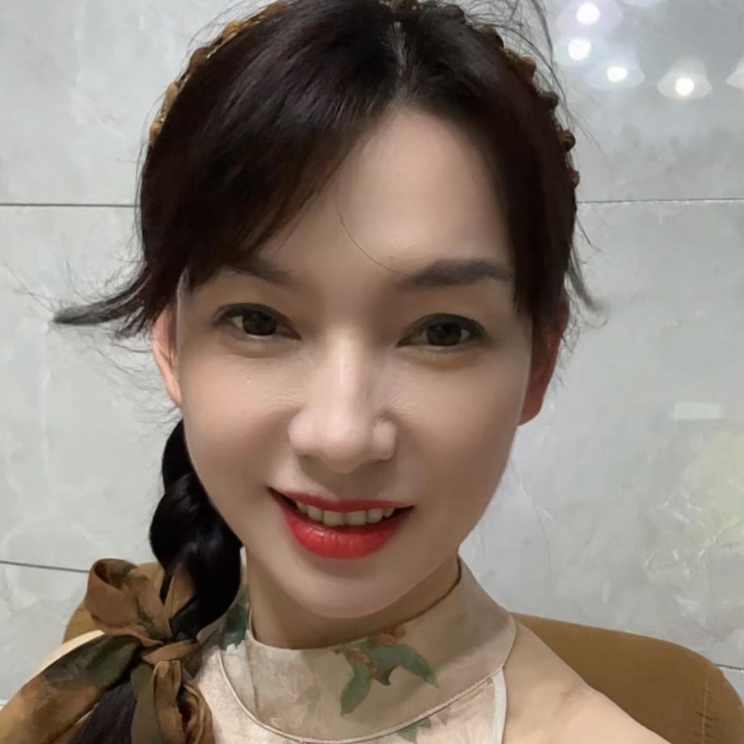 嬿霏（收鱼饺子学徒）