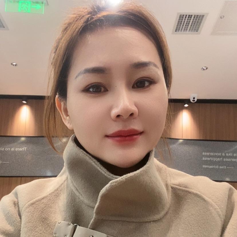 卖凉菜的小阿姨（铜锣湾雅菏时代广场）