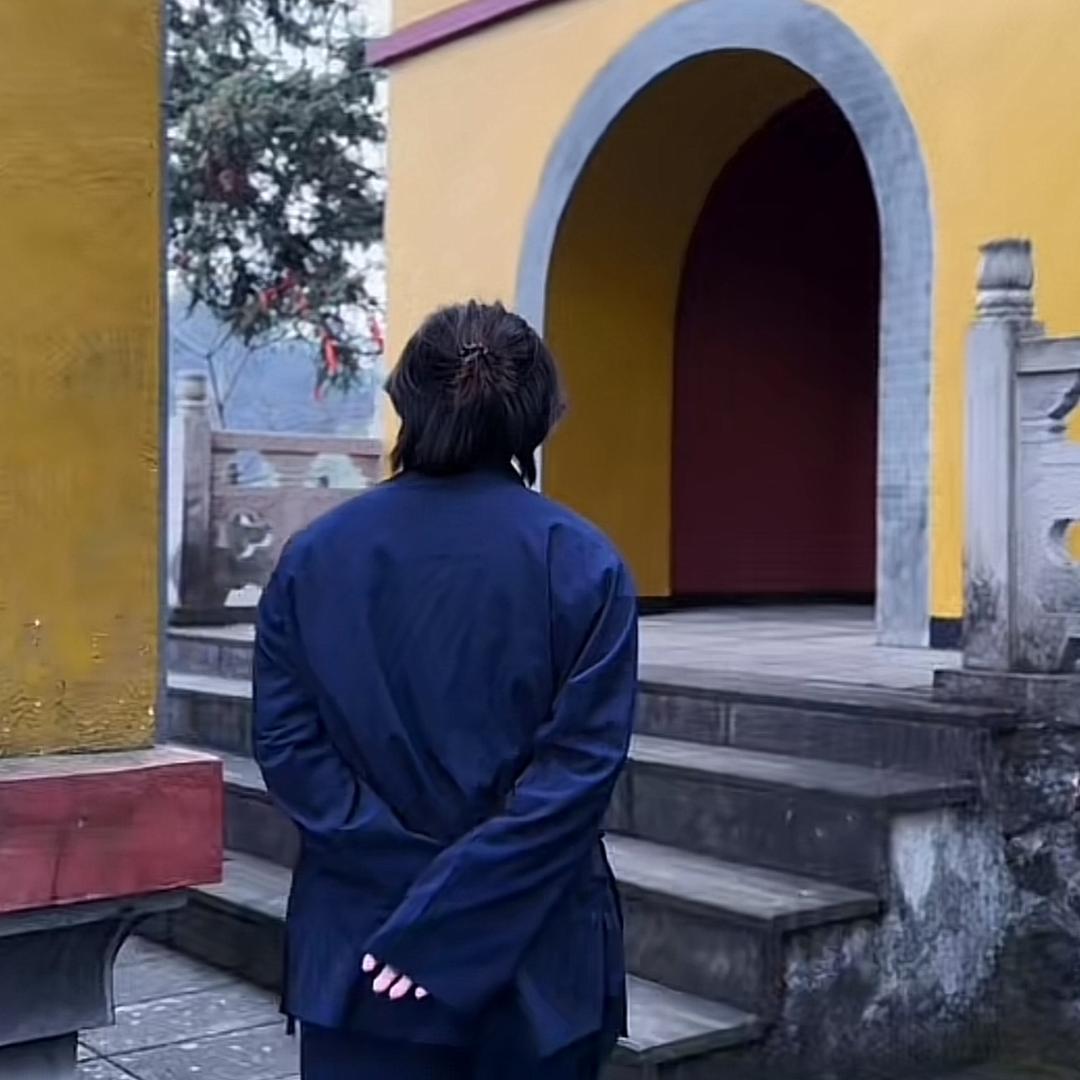 8⃣️字-向居士