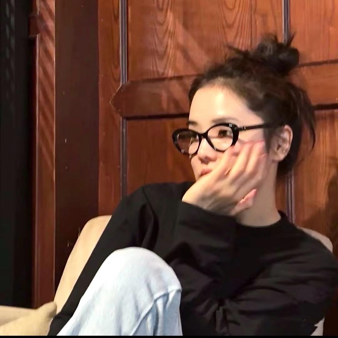 游不动的小彭