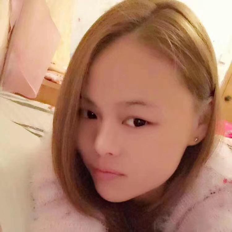 “卖猪肉的小姐姐💕