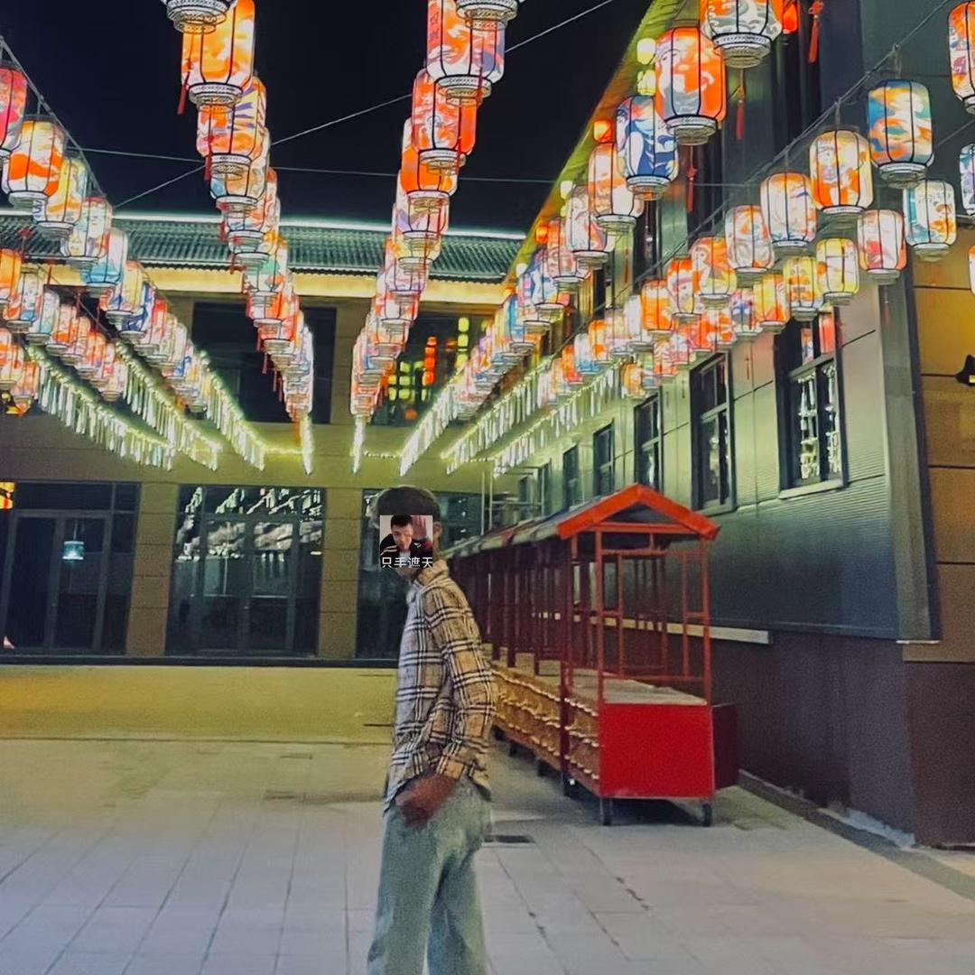小王