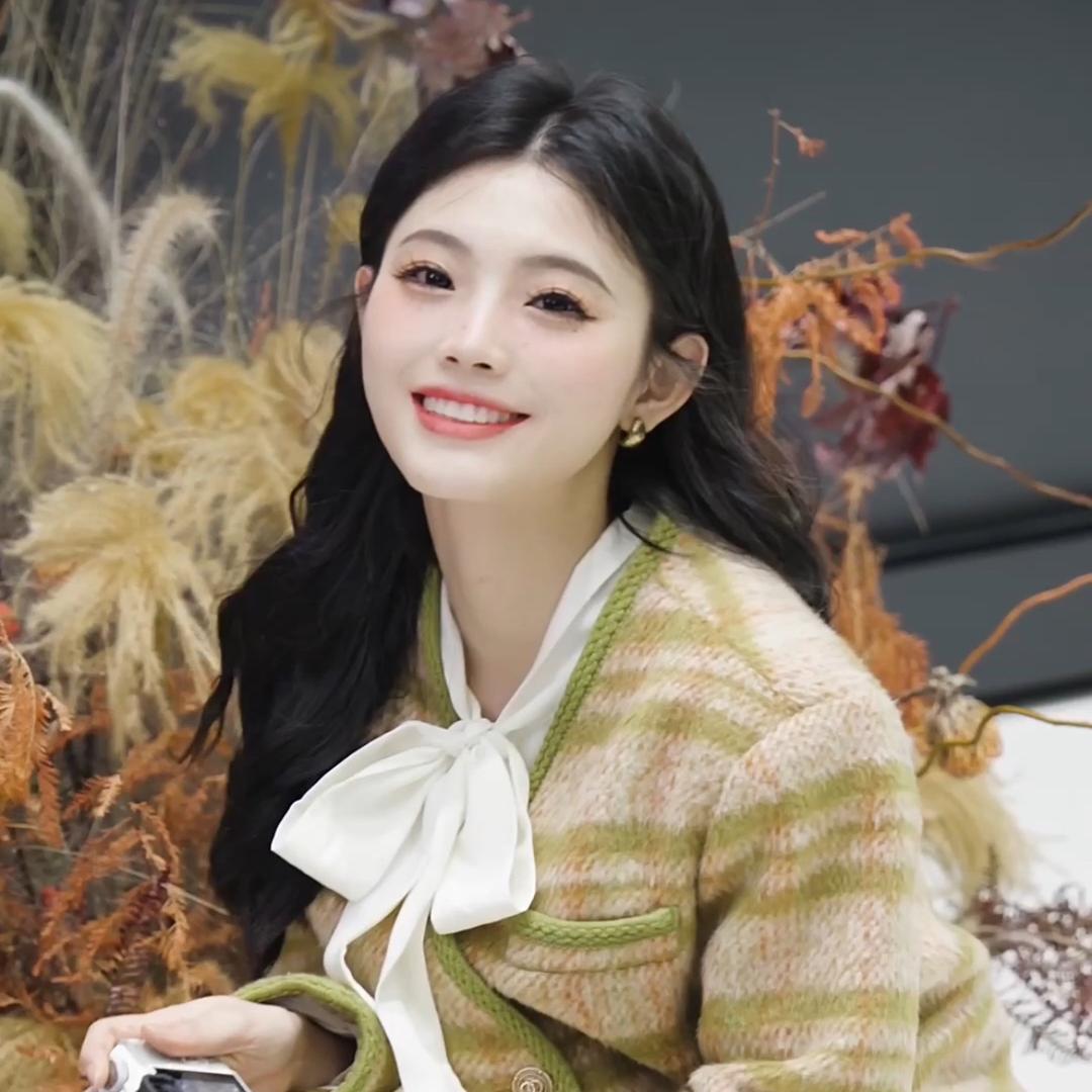 小八女装定制