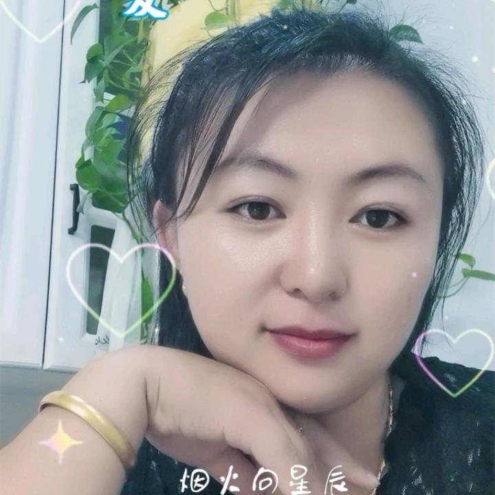 专业收甘蓝的小姐姐