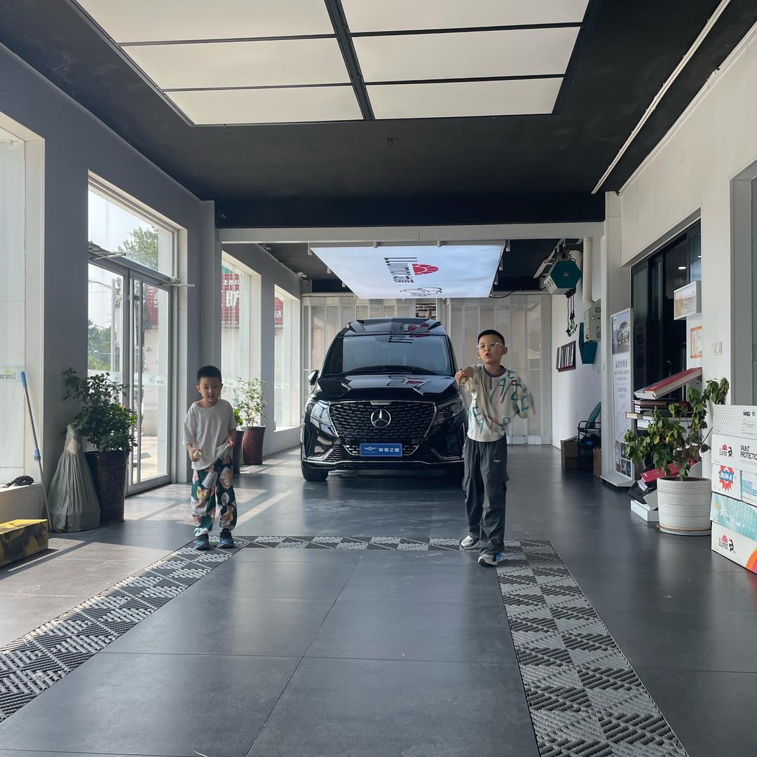 畅叔家两头无敌牛