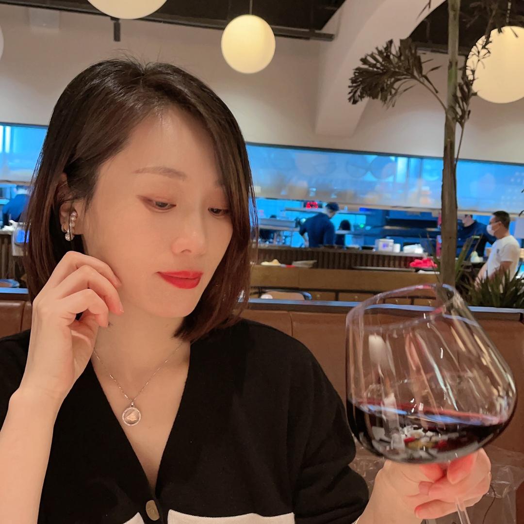 Miss曹姐姐（橱窗有好物）
