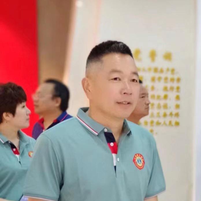 瓦房店朵朵鲜花大叔