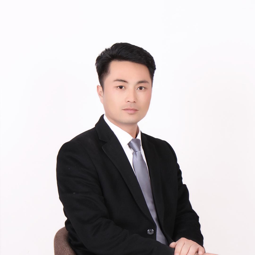 阿策~卡车