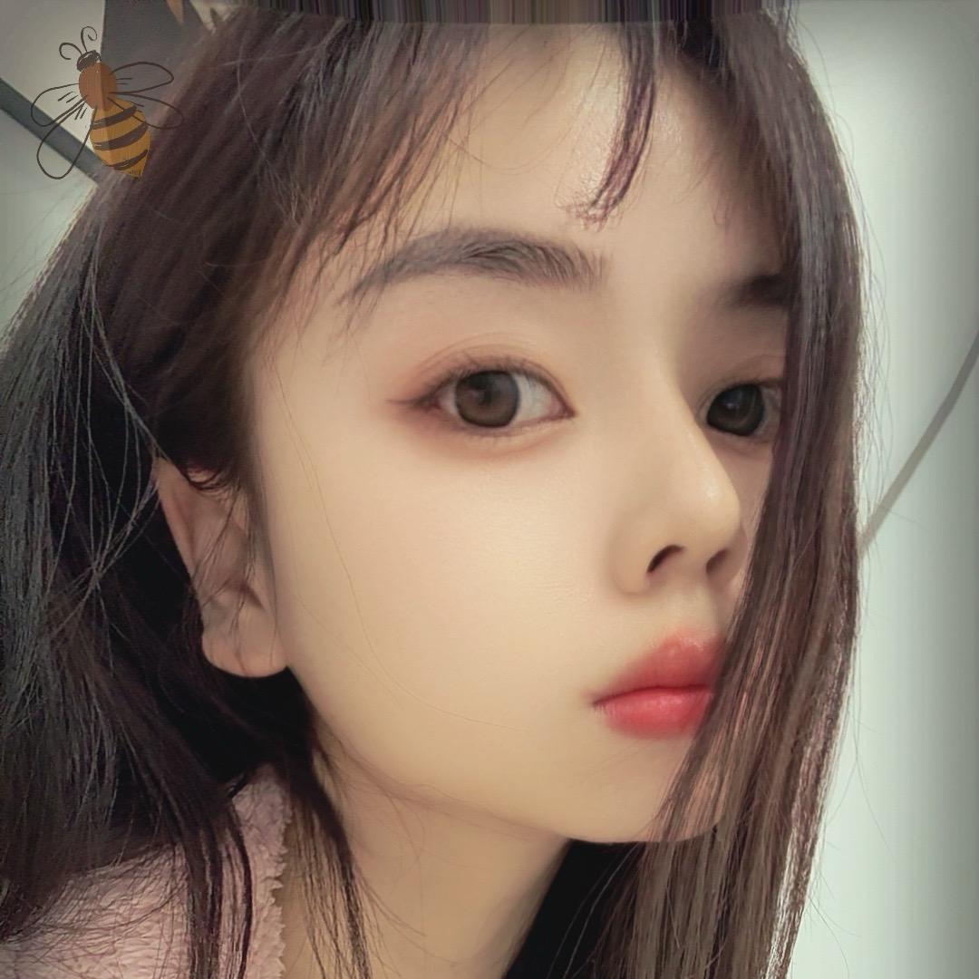 T(◐‿◑)丫头
