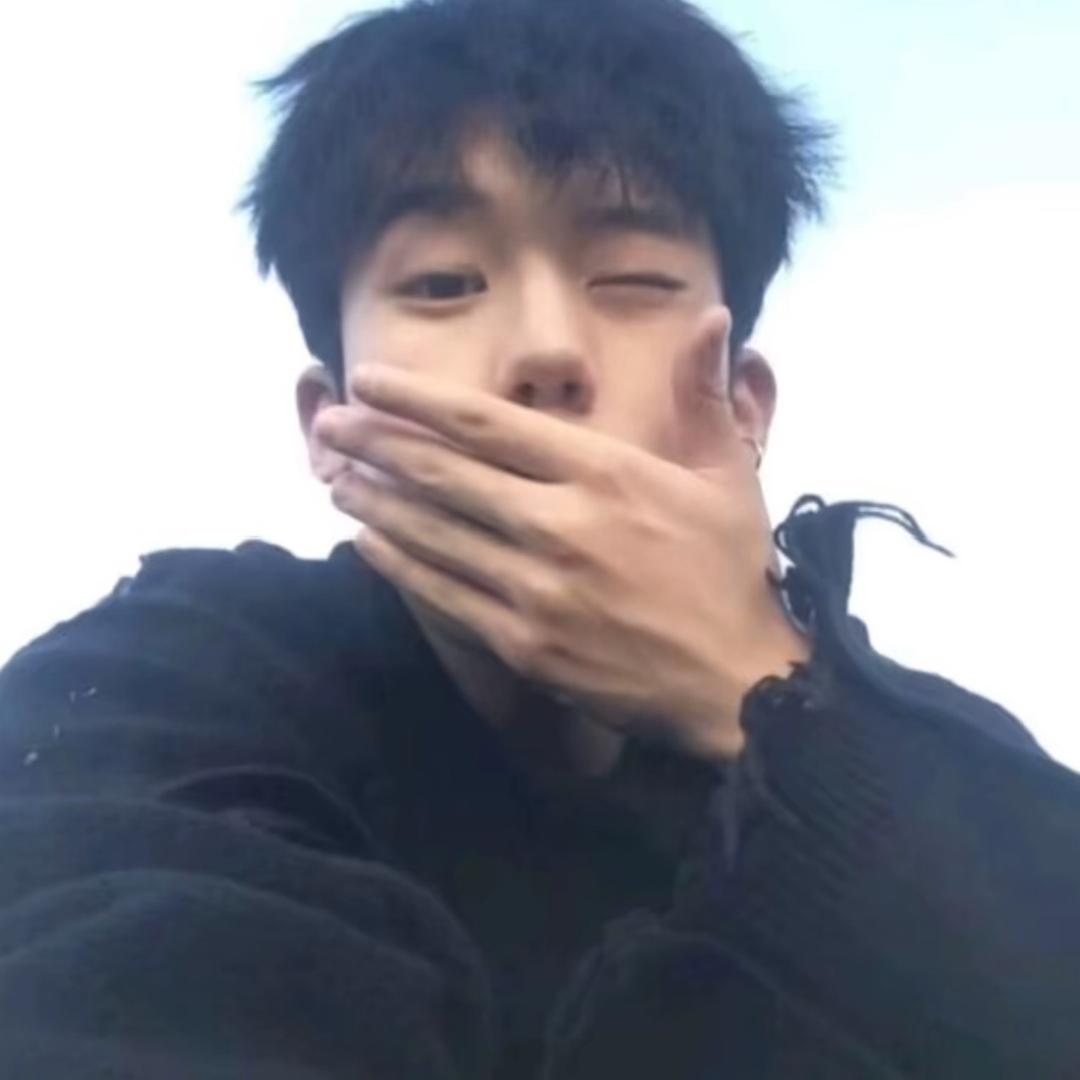 ks.🥷🏻
