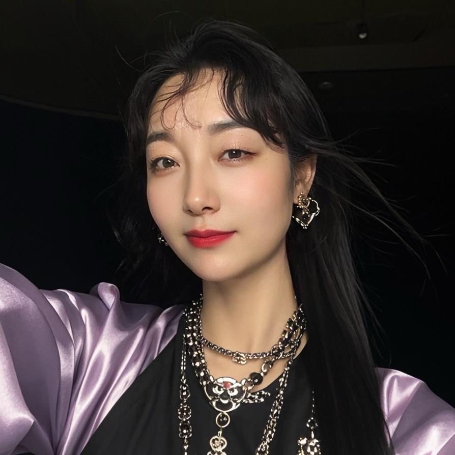 月中仙子、回族