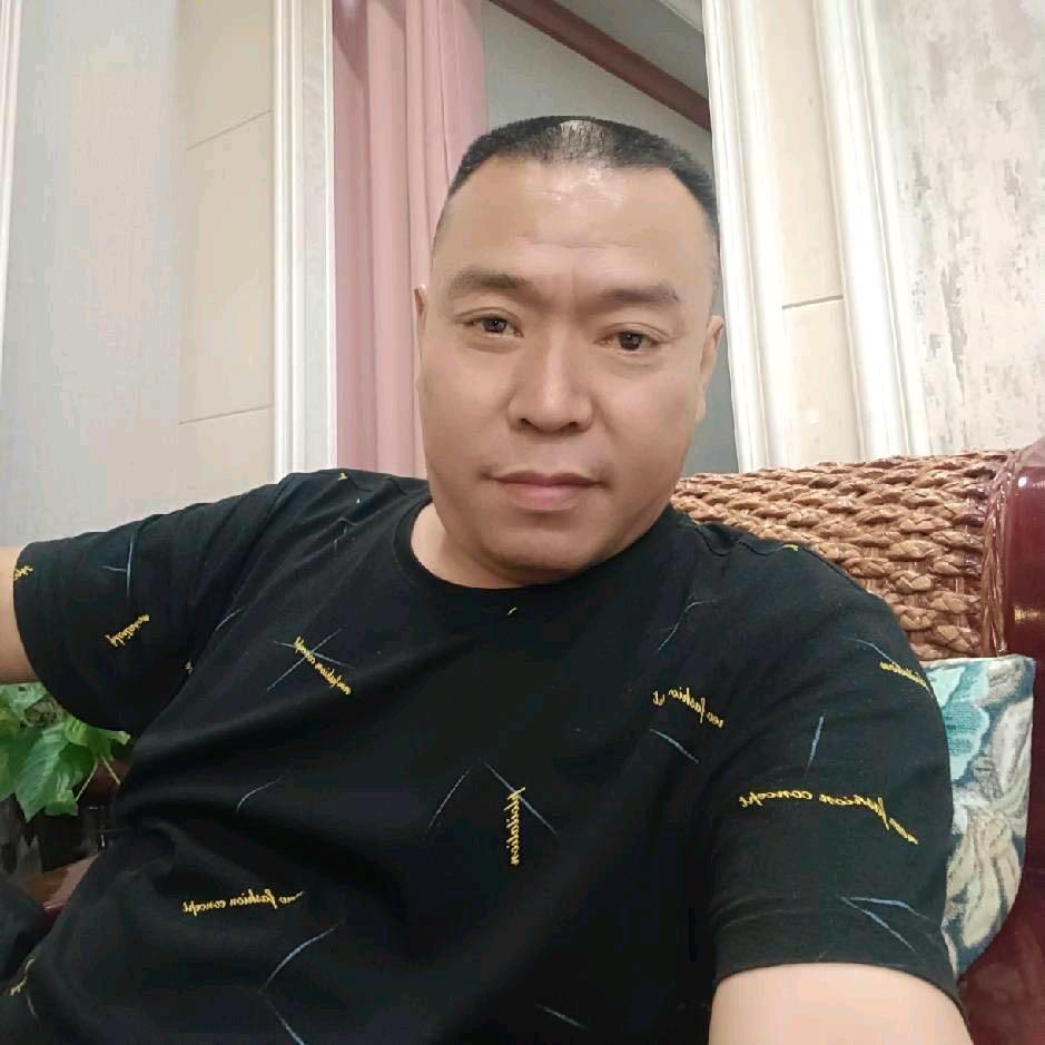 东哥爱唱歌