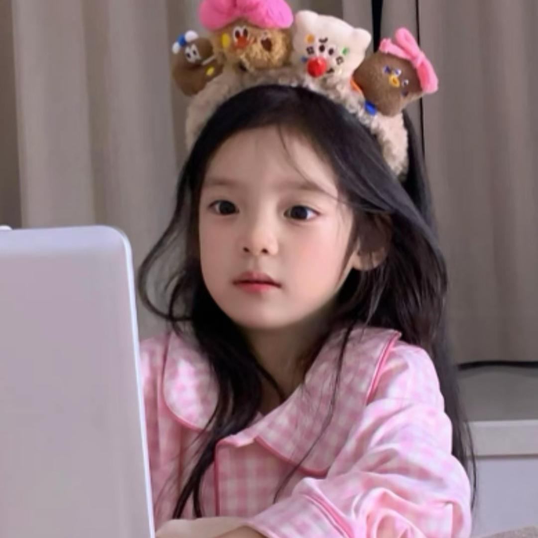 天真可爱小年糕