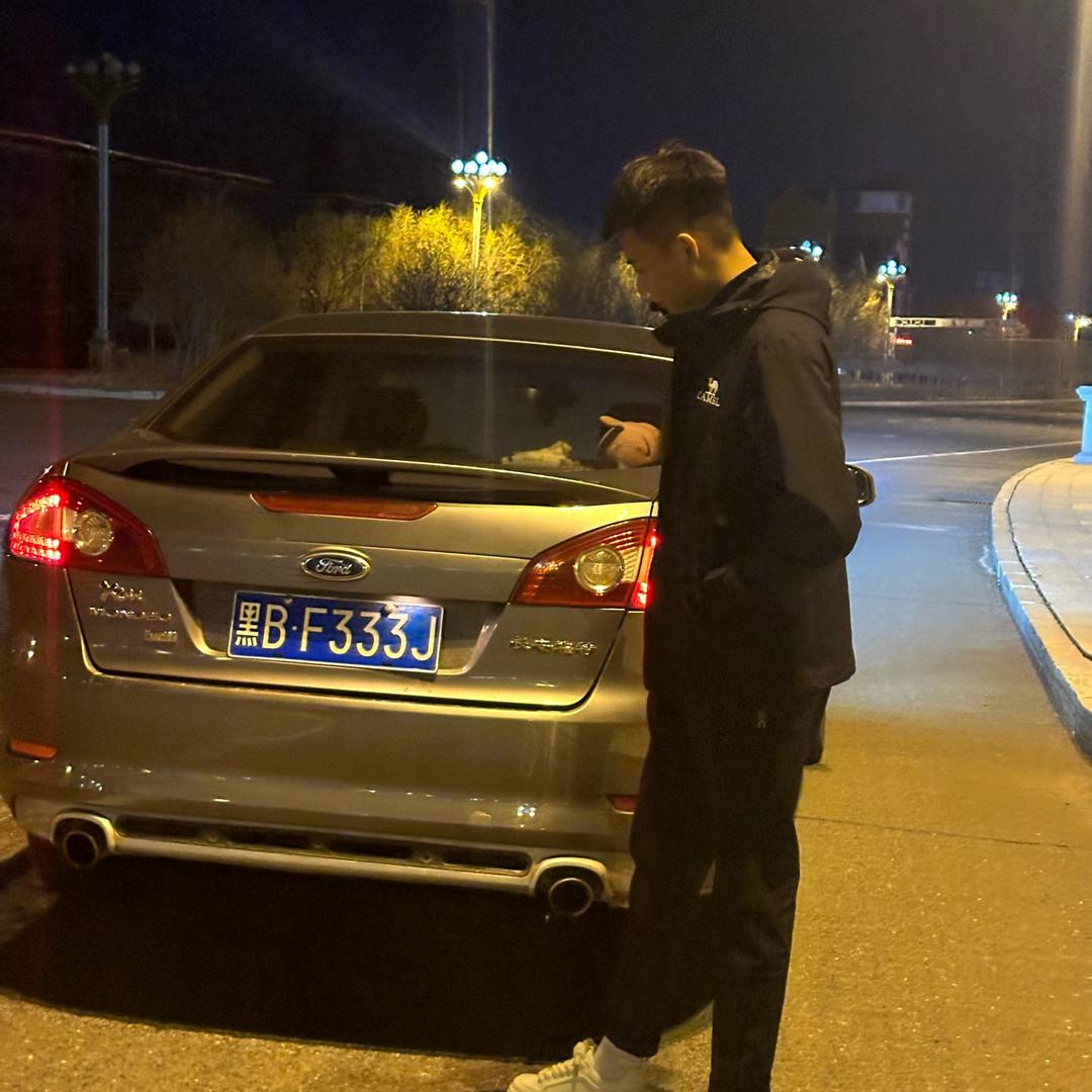 小阿博.